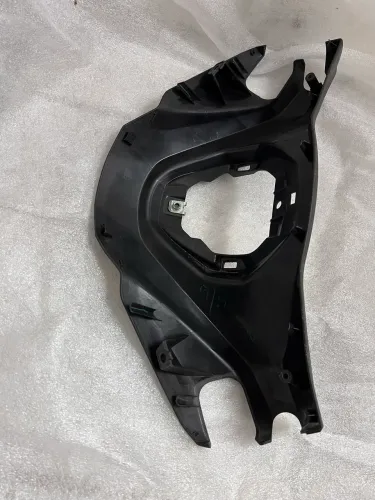 CARENAGEM SUPERIOR GUIDON NMAX 21/24
