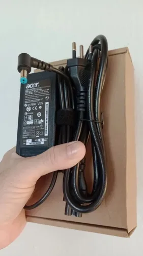 Fonte/Carregador Notebook Acer 19V 3,42A 65W Plug 5,5x1,7mm (Bivolt) ? Pino Azul
