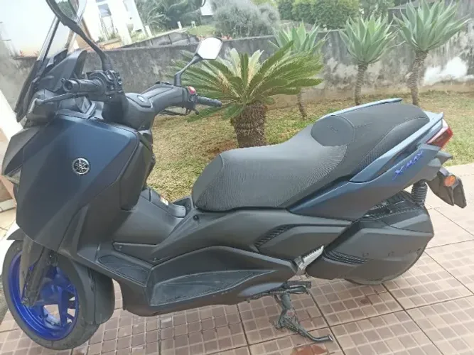 Yamaha XMax 250 Connected 2025