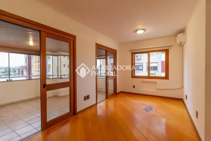 Apartamento à venda - Condomínio Quinto Di Treviso - Menino Deus, Porto Alegre