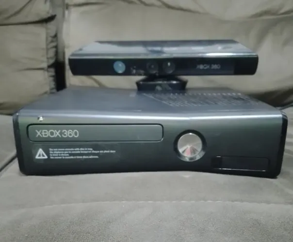 Xbox 360 + Kinect