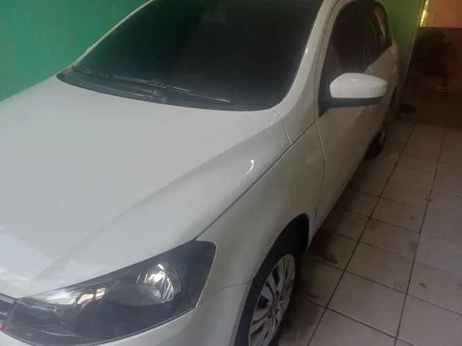Volkswagen Gol Geração VI Trendline 1.0 8V Total Flex Mec. 4P 2015