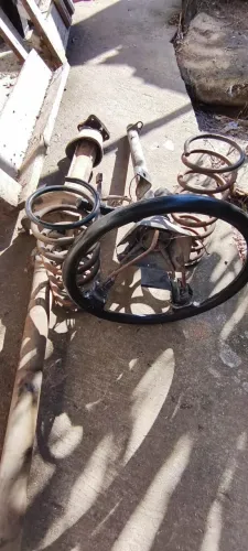 Par de molas traseira, cardan volante e carpe de Chevette