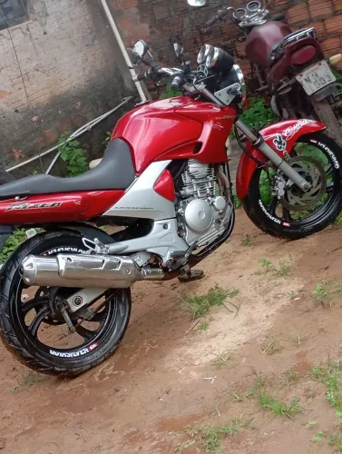 Troco fazer 250 em carro,ou vendo