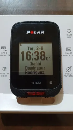 GPS Polar M460 com Vo2 Max usando fita cardíaca.