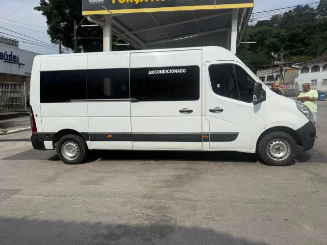 Renault Master 2.3 DCI Executive Longo 16L Dies 2022