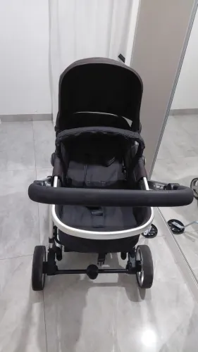 Carrinho de Bebê Safety 1st Mobi - Moisés e Passeio