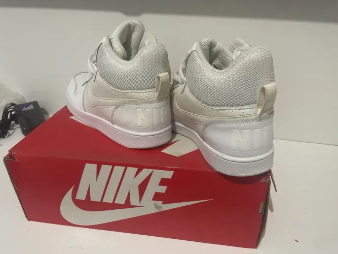 Nike Borough Court 38 RARIDADE