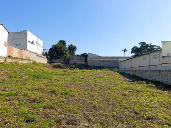 Terreno à Venda  1.500 m² | Excelente Oportunidade para Empreendimento