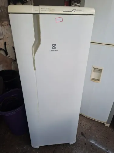 Geladeira Electrolux frost free