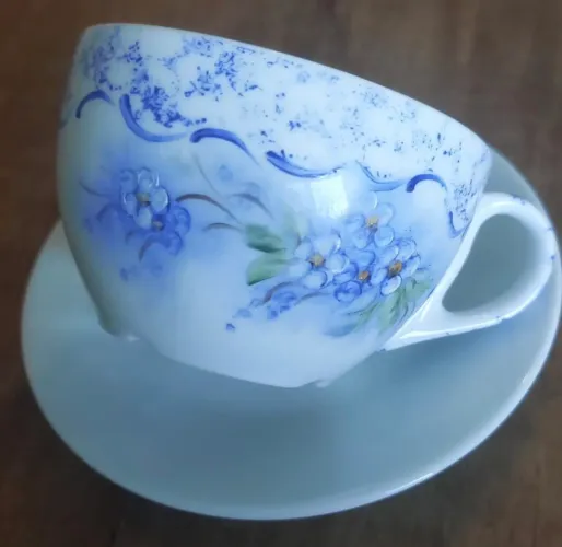 Conjunto em porcelana pintado a mão