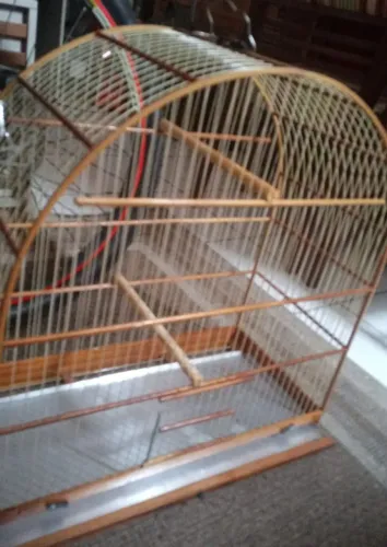 Gaiola grande , nunca usada, para avys de pequeno porte