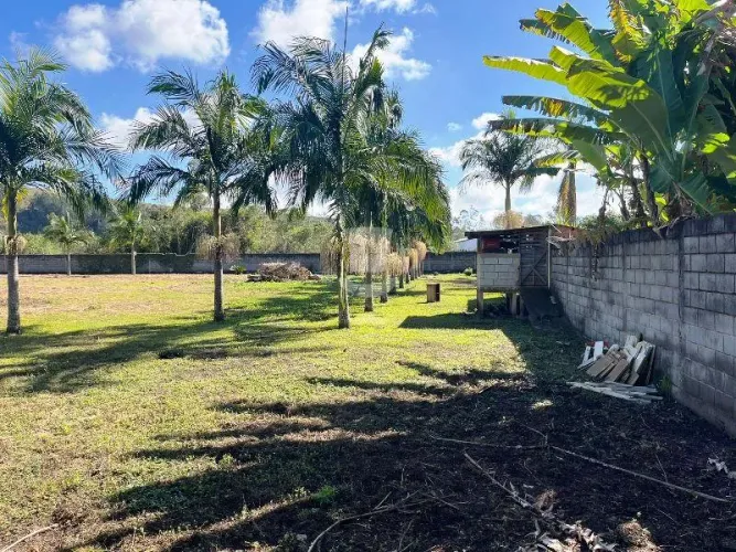Terreno à venda com metragem de 3.000m no bairro Campolide em Antônio Carlos
