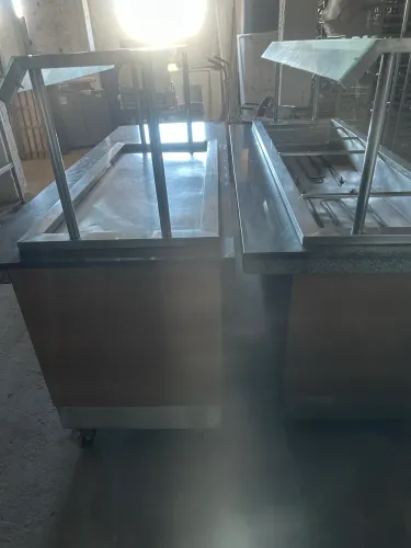 Buffet self service
