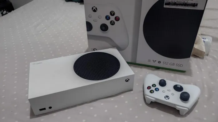 Xbox séries S- 512 Gb- SSD- seminovo