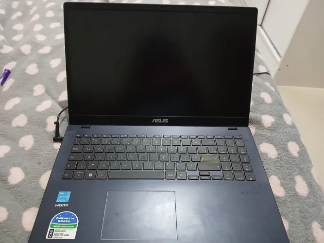 Vende-se notebook