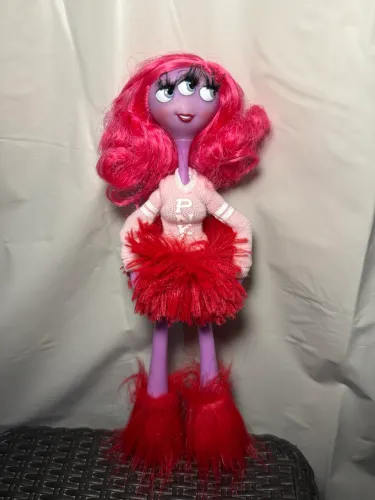 Universidade monstros/ Monstros SA - Boneca Carrie