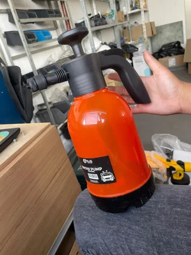 Este pulverizador BJB equipamentos de 2000ml é ideal para criar espuma densa (snow foam)