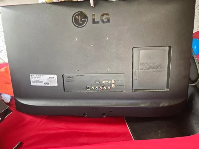 TV Monitor LG 28" Completa (Sem a Base/Pezinho)