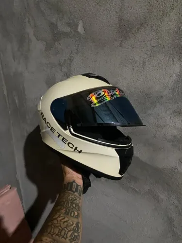 Capacete racetech