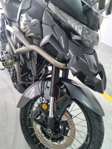 Zontes 350 zerada pouco uso valor 30.900 chama no zap *