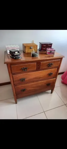 Cômoda Madeira