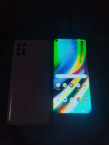 Vendo esse moto g9 Power de 128 gigas de memória 