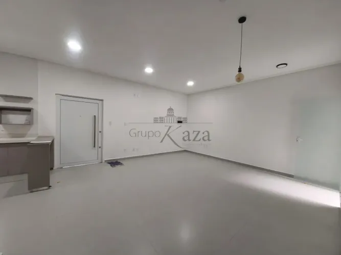 Oportunidade - Casa - Bosque dos Eucaliptos - 3 Dormitórios - 250m².
