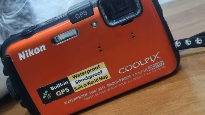 Camera digital Nikon coolpix AW100 " pronta pra qualquer aventura
