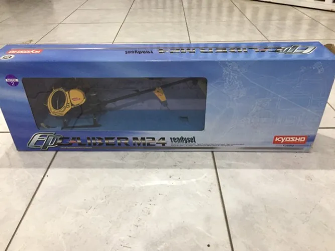 Helicóptero elétrico RC DA KYOSHO