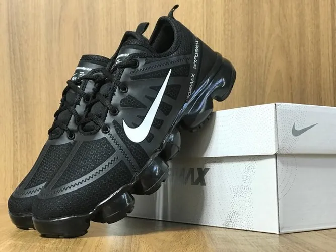 Tênis vapormax 