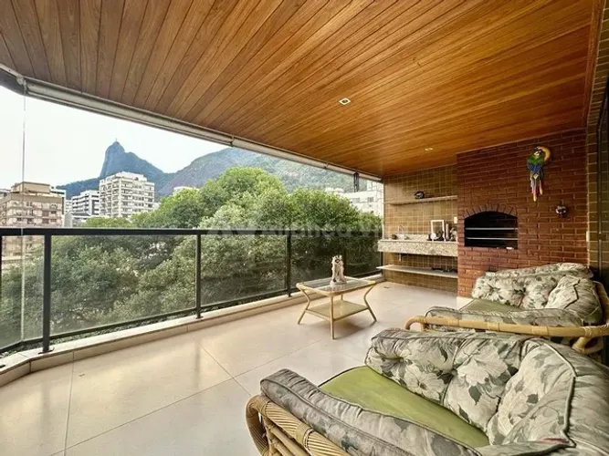 Botafogo | Apartamento 4 quartos, sendo 4 suites