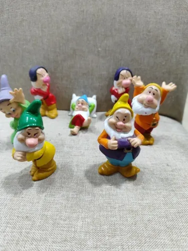 Boneco Miniatura Sete Anões Branca de Neve Disney Usado 