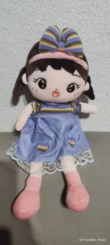 Boneca de Pelúcia com Chapéu Br Machine combo