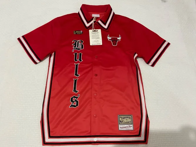 Camisa warmup/aquecimento Chicago Bulls Mitchell Ness 