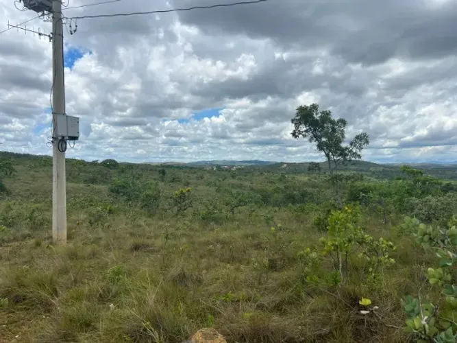 Terreno 12 ha, terra plana e boa pra plantio, boa localização, Jaboticatubas.