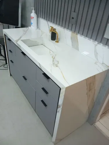 Pia Escupida Feita Em Porcelanato. ?