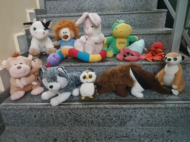 Lote Pelúcias diversas marcas com 12 Bichinhos