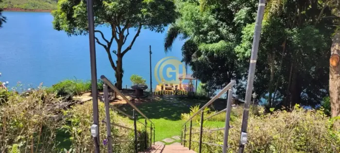CHACARA RESIDENCIAL A VENDA EM CONDOMINIO FECHADO SITUADO NO RECANTO DOS PASSAROS 1.
