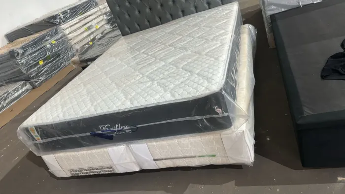 Cama colchões novos Garantia a partir de $450.00