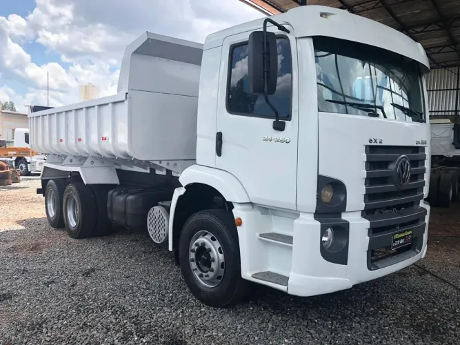 VOLKS 24250 TRUCK. CAÇAMBA.   PASSO DIVIDA  DIVIDA