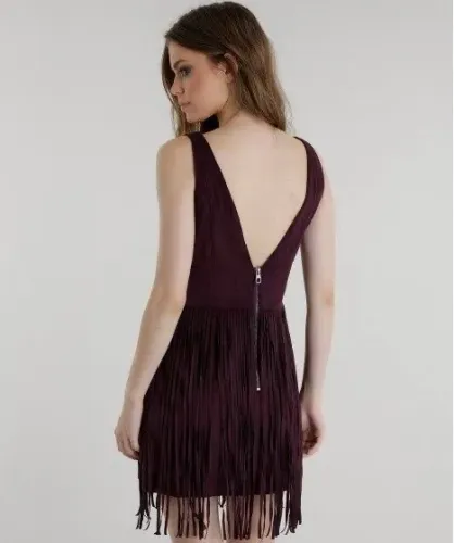 Vestido de festa vinho com franjas