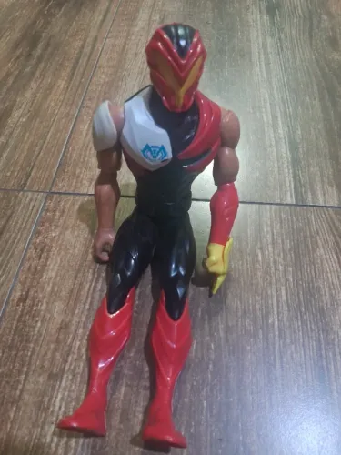 Boneco max sttel versão turbo