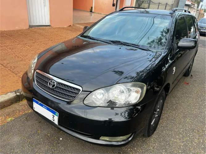 Toyota Fielder 2008, automática, estado Impecável