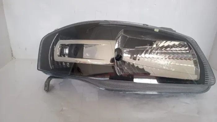 Farol Gol G4 Direito Mascara Negra Novo Original Arteb