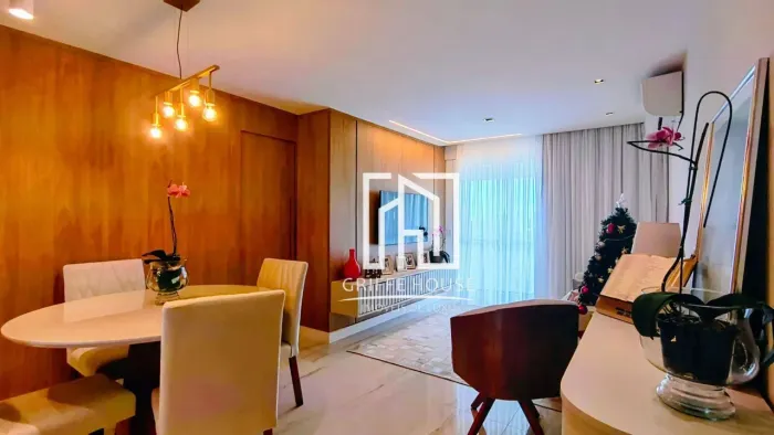 BARRA DA TIJUCA - APARTAMENTO TOTALMENTE REFORMADO À VENDA EM CONDOMÍNIO FECHADO COM TOTAL