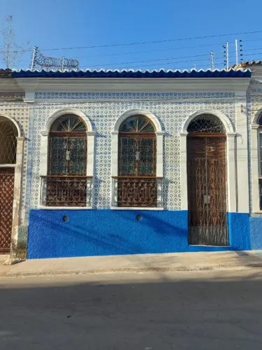 Casa à Venda no Coração do Centro - Rua do Sol!