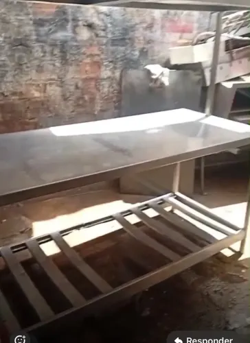 Mesa de inox 