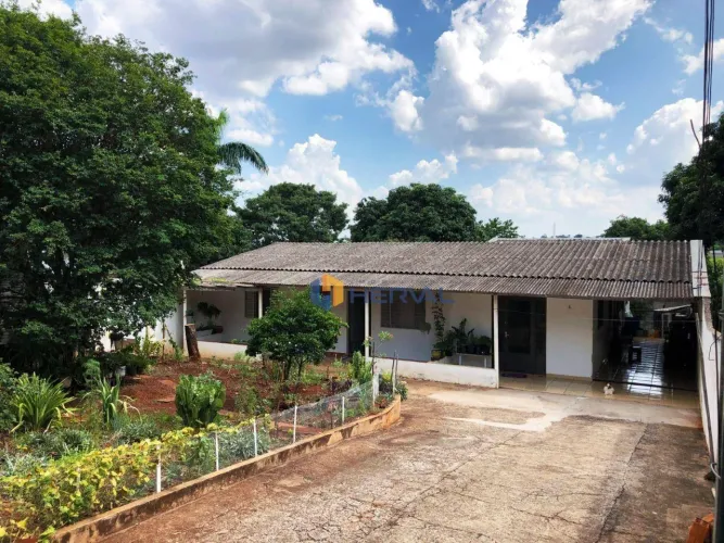 Terreno à venda por R$ 2.400.000 - Jardim Laodiceia - Maringá/PR