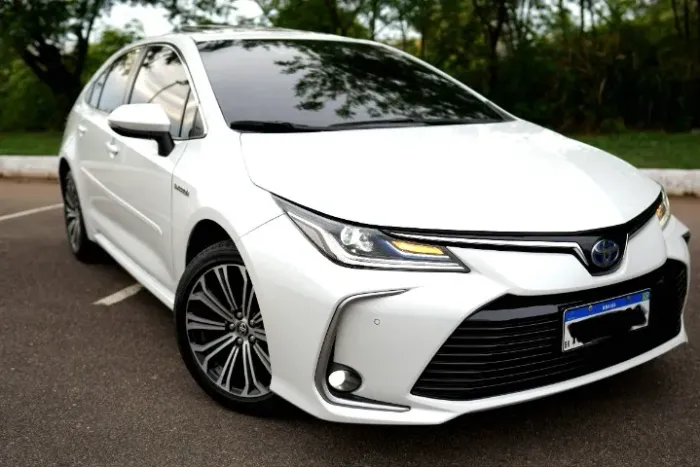 Toyota Corolla Altis Prem. Hybrid / Flex AUT modelo 2022